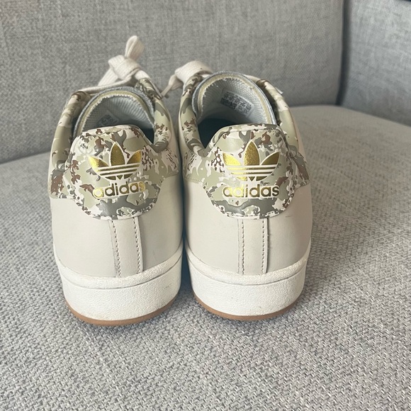 Adidas superstar Shoes - Picture 5 of 7